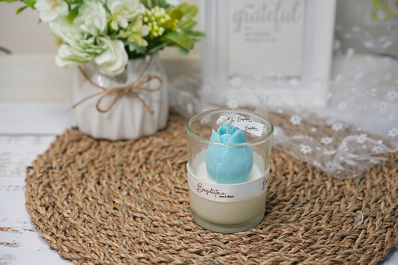 The Tulip Scented Container Candle - Sky Blue