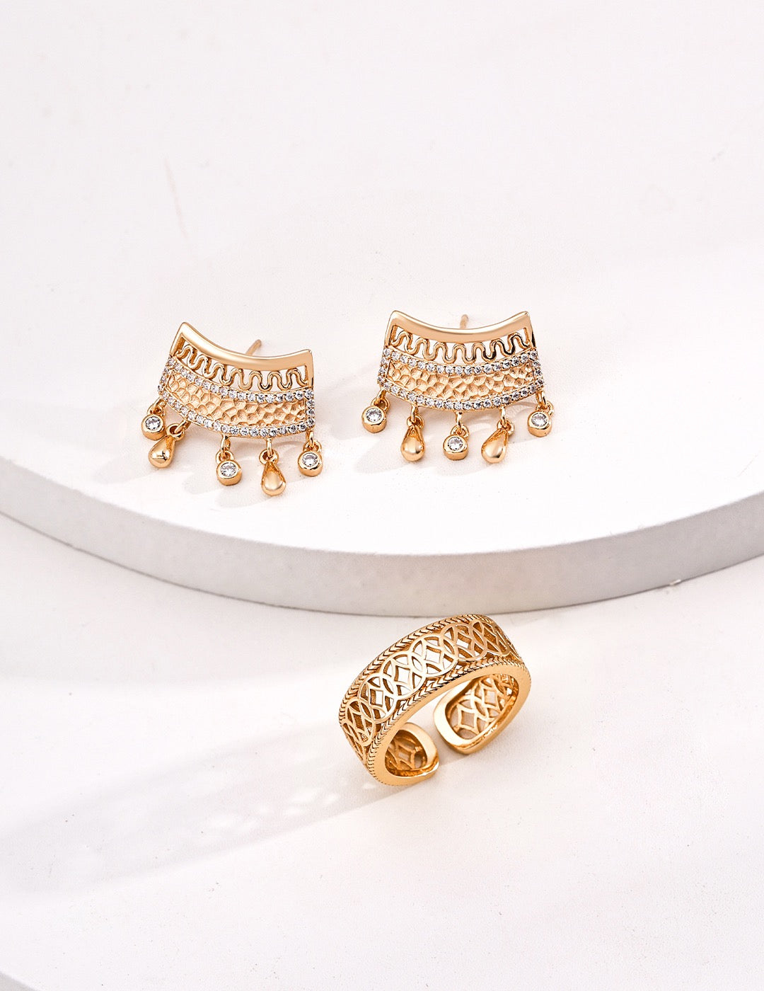 Design Sirconia Sterling Silver Earrings