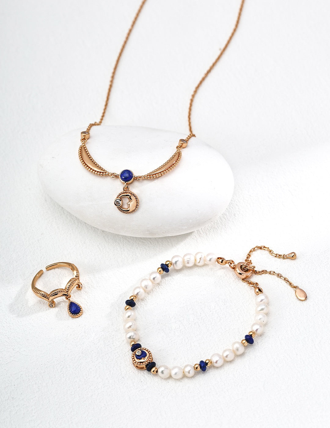 Vintage Sterling Silver Pearl & Lapis Lazuli Bracelet