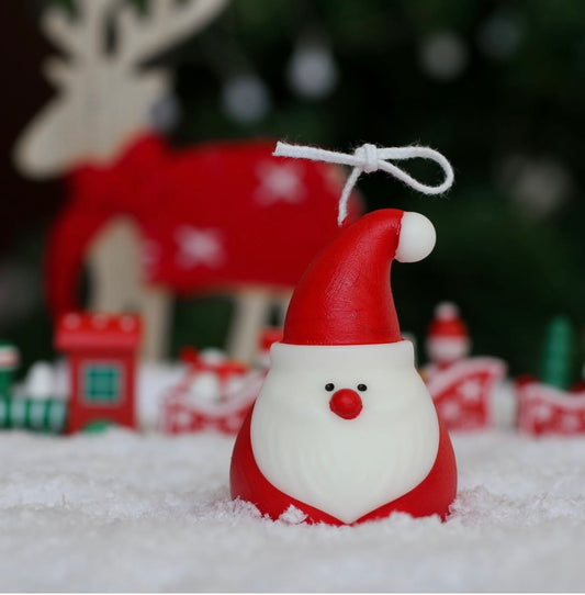 Santa Clause Sharped Scented Candle  - Cinnamon Zi as