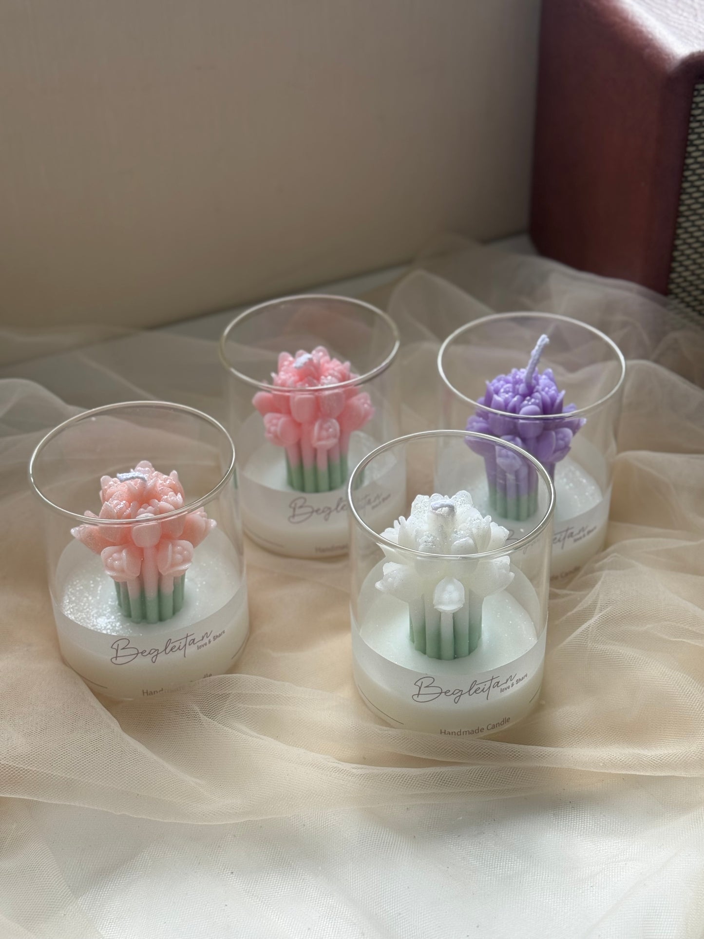 Tulip in a Cup Candle