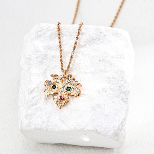 Leaf Design Zircon Pendant Necklace