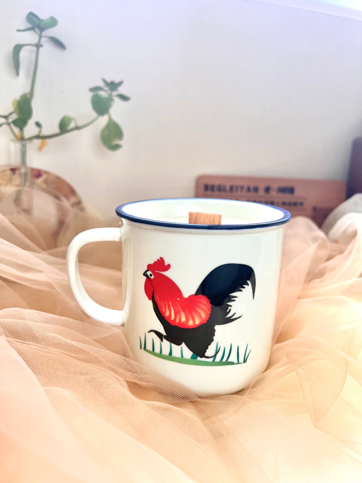 Traditional Rooster Ceramic Mug Scented Candle