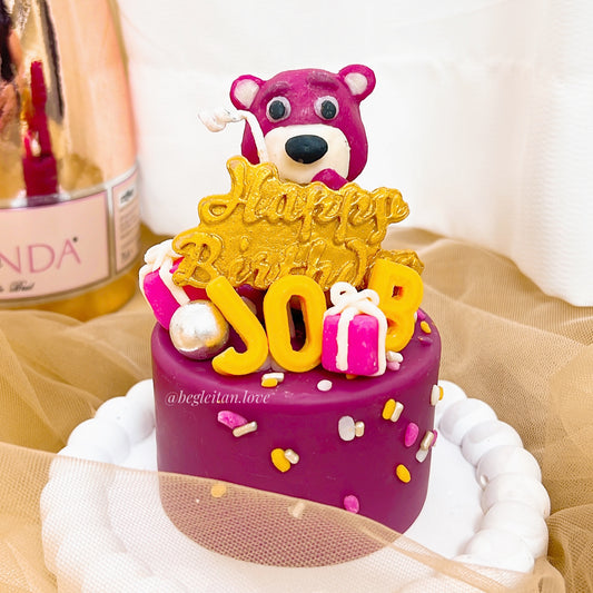 Comic Cake Scented Candle - Lotso Style