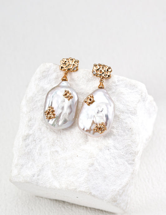 Moonlit Treasure S925 Silver Vintage Pearl Earrings – Intricate Zircon Detail