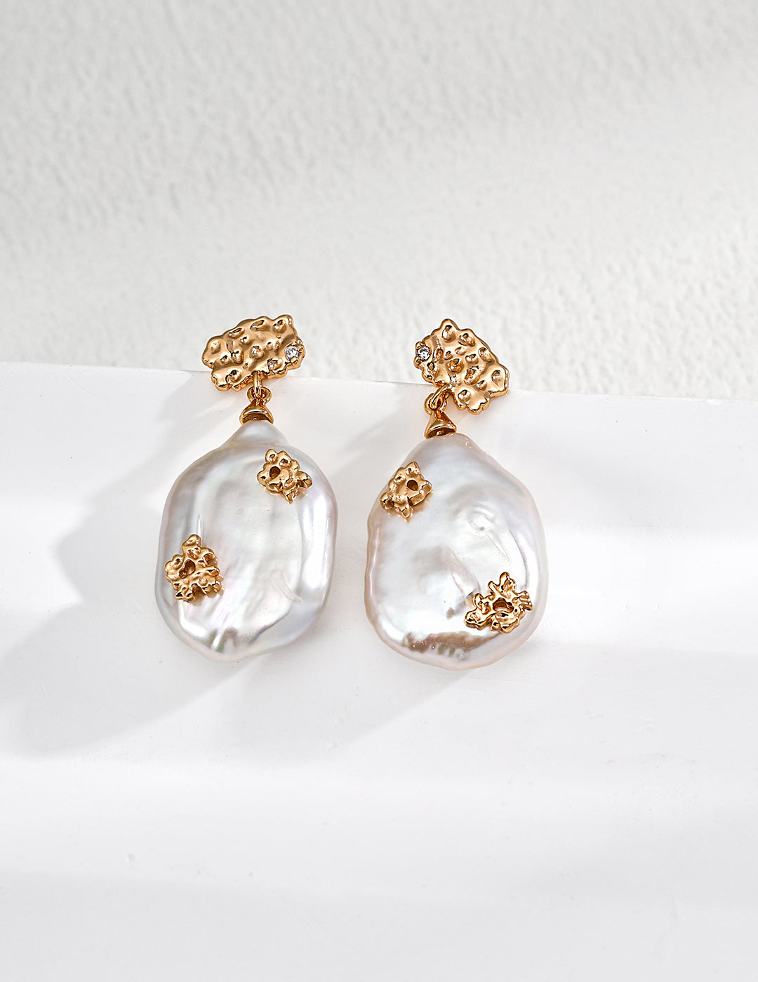 Moonlit Treasure S925 Silver Vintage Pearl Earrings – Intricate Zircon Detail