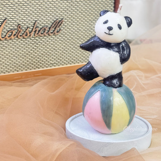 [Begleitan Exclusive]  ✨Handmade candles✨ Panda On The Ball